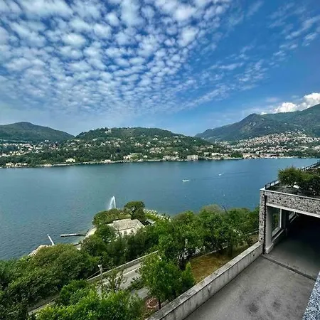 View Ac And Garage * Como