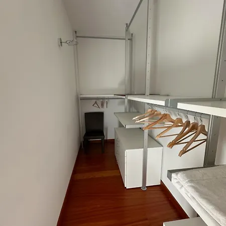 View Ac And Garage * Côme