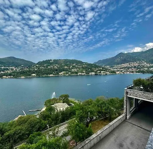 View Ac And Garage * Como