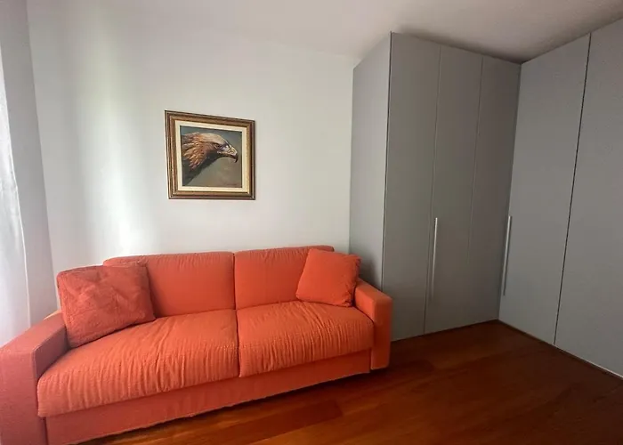 Apartment View Ac And Garage